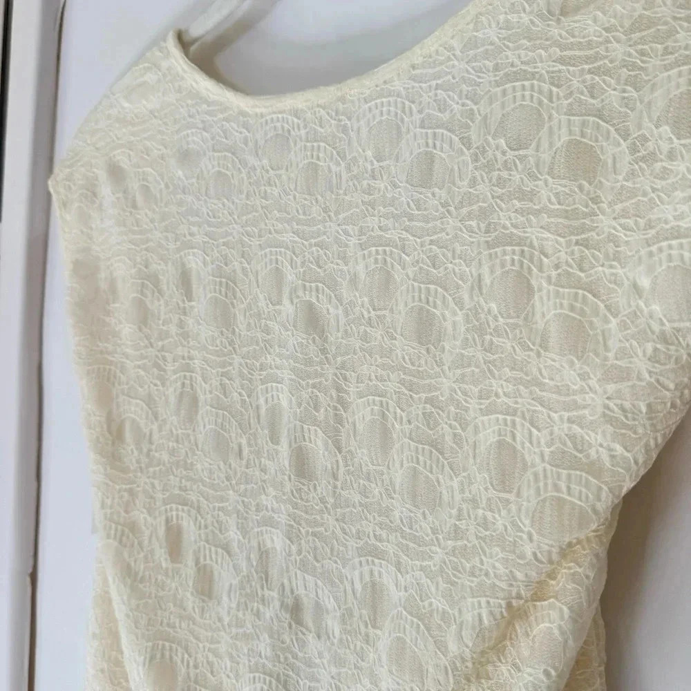 NWT Find Me Now Second Skin Moonlight Mesh Lace Backless Tee Crop Cream - Picture 11 of 14